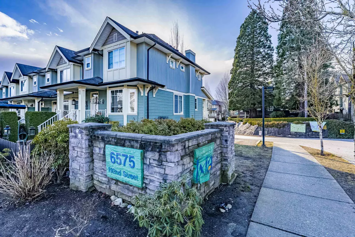 Surrey, BC V4N 5T8,6575 192 ST #60