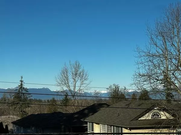 Surrey, BC V4P 1G2,15380 28 AVE