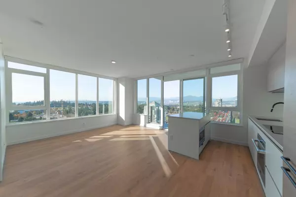 Surrey, BC V3T 0S7,10448 University DR #1802