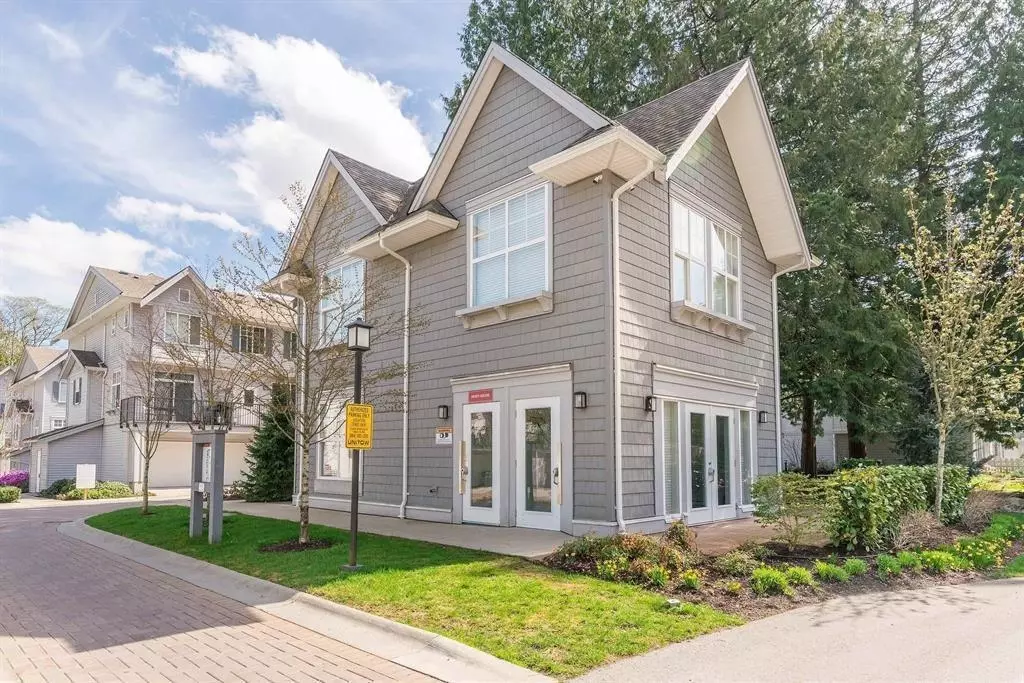 Surrey, BC V3X 0H2,5858 142 ST #42