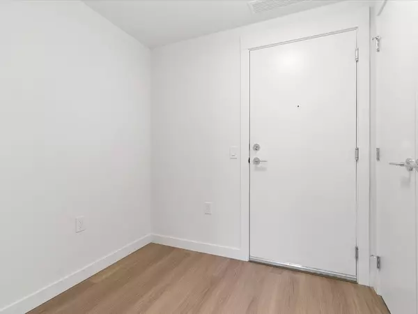 New Westminster, BC V3M 1E9,618 Carnarvon ST #904