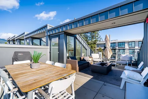 North Vancouver, BC V7L 1G6,649 E 3rd ST #215