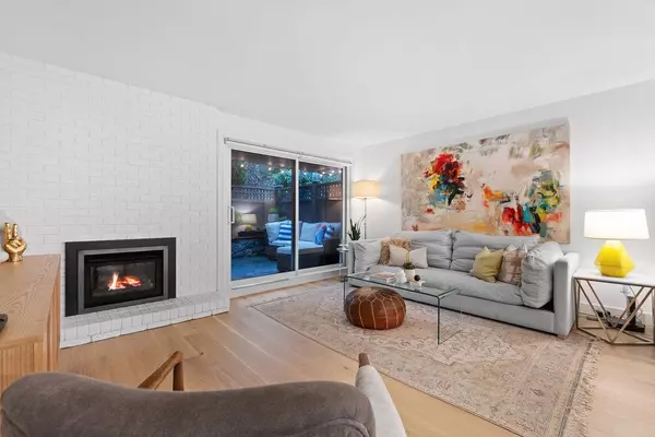 North Vancouver, BC V7N 3J8,3136 Lonsdale AVE