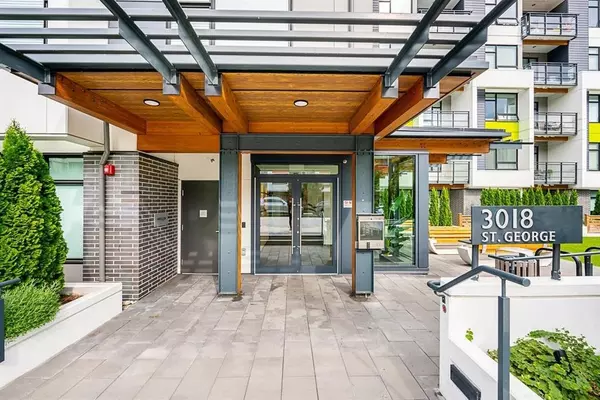 Port Moody, BC V3H 2H7,3018 St George ST #302