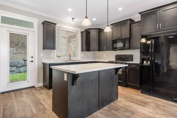 Chilliwack, BC V2R 0L3,6226 Rexford DR