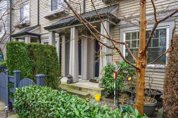 Surrey, BC V3S 2X4,6450 187 ST #46