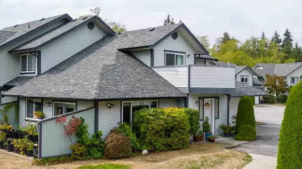 Sechelt, BC V7Z 0J5,5711 Ebbtide ST #120
