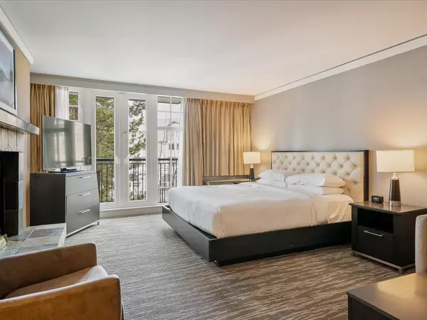 Whistler, BC V8E 1H9,4050 Whistler WAY #405