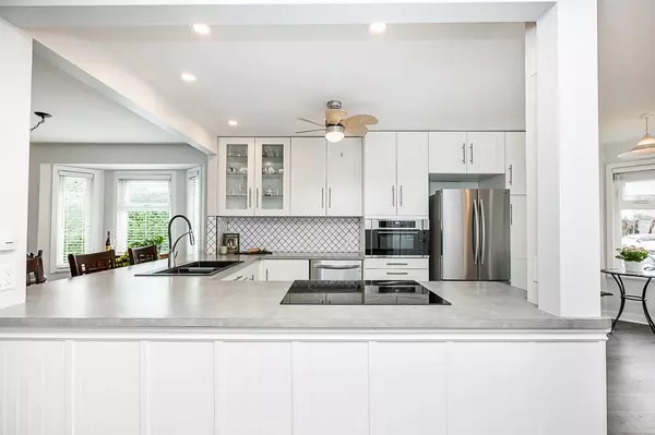 Surrey, BC V4N 3K3,16275 85 AVE #102