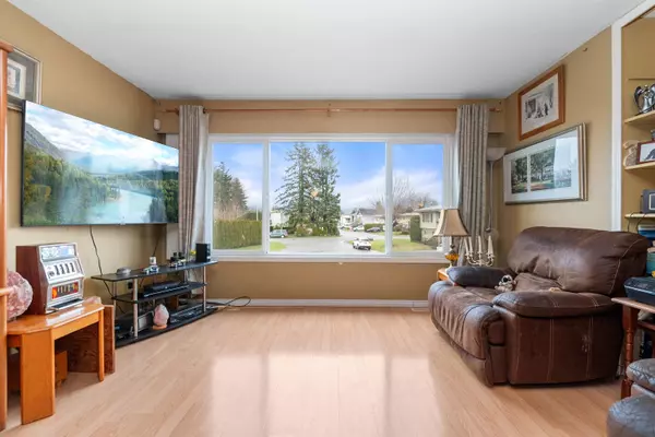 Chilliwack, BC V2P 6Y6,8953 Craven PL #A