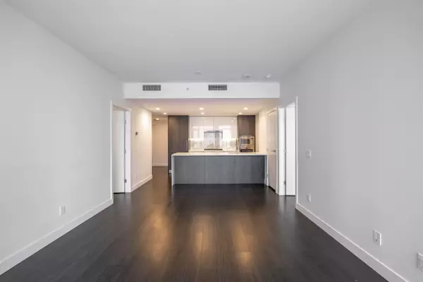 Burnaby, BC V5H 0K7,6398 Silver AVE #2506