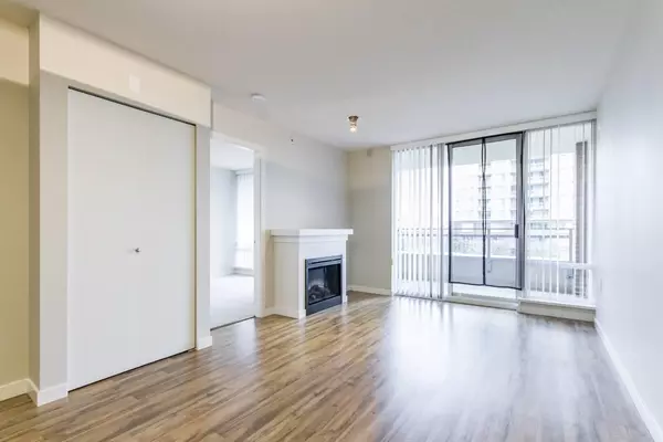 Burnaby, BC V3J 0A5,9868 Cameron ST #301