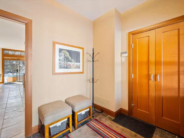 Whistler, BC V8E 0Z4,4838 Casabella CRES