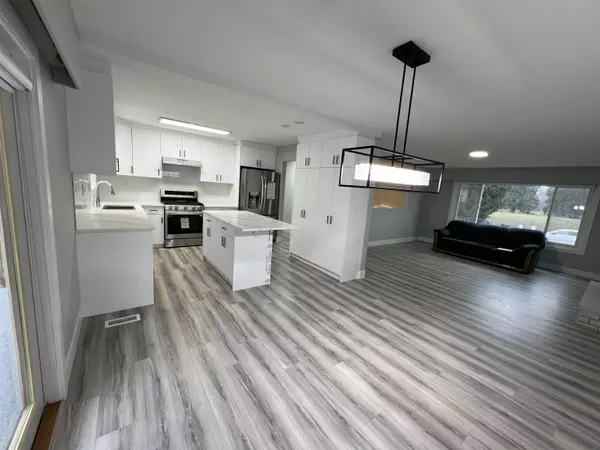 Pitt Meadows, BC V3Y 1J3,12097 Blakely RD