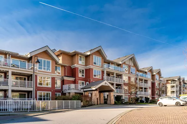 Surrey, BC V4N 6J7,6440 194 ST #102