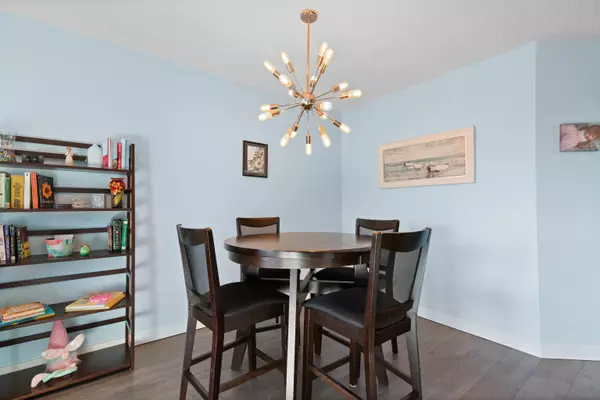 White Rock, BC V4B 4A1,1341 George ST #307