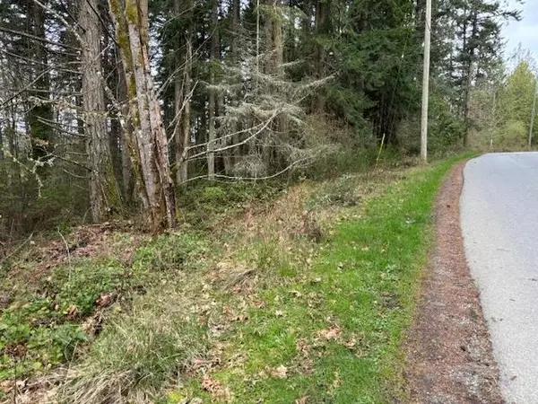 Salt Spring Island, BC V8K 2R3,LOT2 Churchill RD