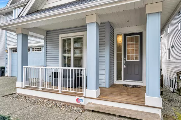 Surrey, BC V3S 7V3,7033 177a ST