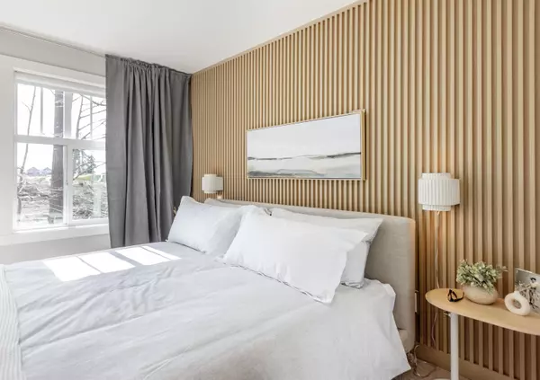 Surrey, BC V3Z 1J9,2350 165 ST #50