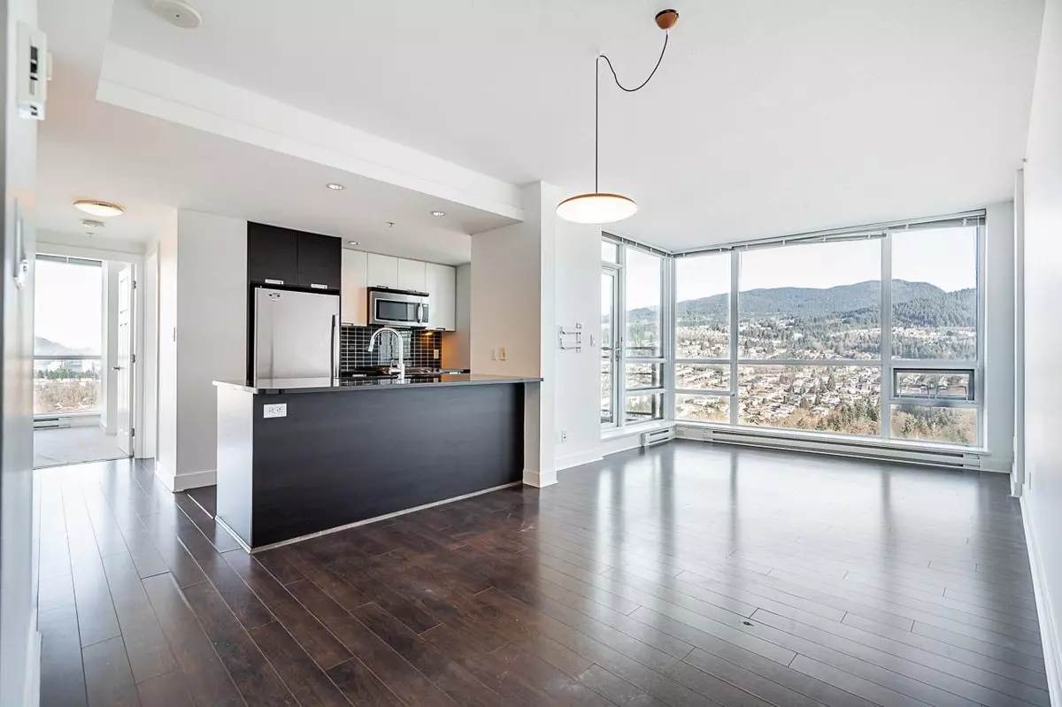 Coquitlam, BC V3B 0C4,2968 Glen DR #3203