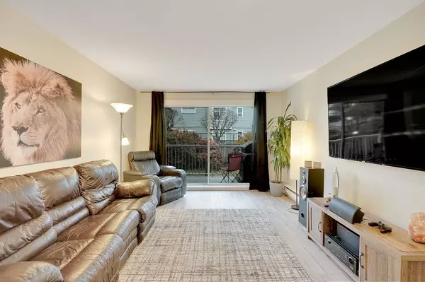 Abbotsford, BC V2S 7C7,2780 Ware ST #115