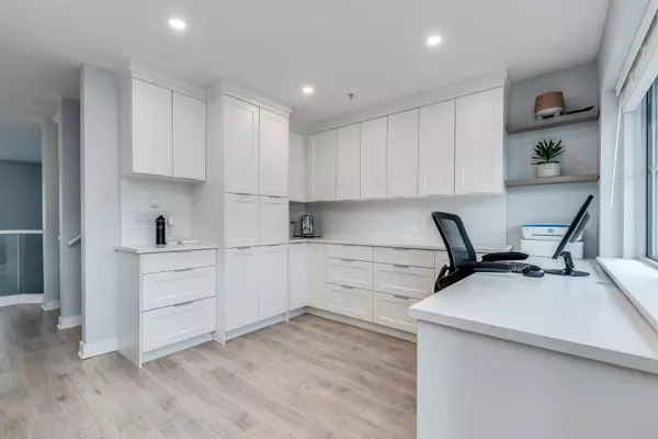 Pitt Meadows, BC V3Y 2N8,19034 Mcmyn RD #50