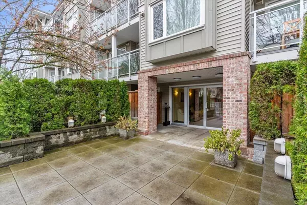 Port Coquitlam, BC V3C 1Y7,2373 Atkins AVE #201