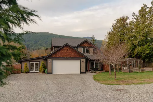 Gibsons, BC V0N 1V5,1444 Moondance PL