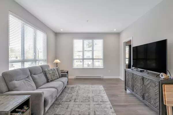 Surrey, BC V3Z 1H3,15436 31 AVE #316