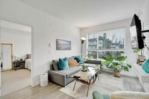 Langley, BC V2Y 0Y5,20829 77a AVE #217