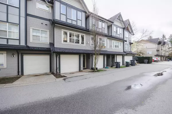 Surrey, BC V4N 5G3,8737 161 ST #50