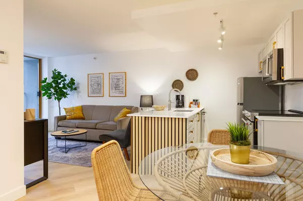 Whistler, BC V8E 1C1,4315 Northlands BLVD #206