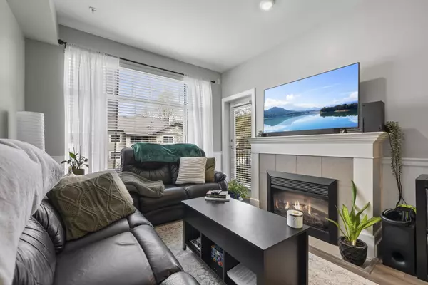 Port Coquitlam, BC V3C 2A1,2353 Marpole AVE #215