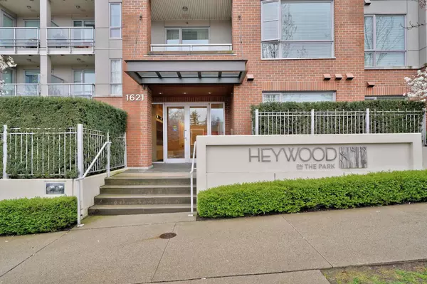 North Vancouver, BC V7P 0B6,1621 Hamilton AVE #407