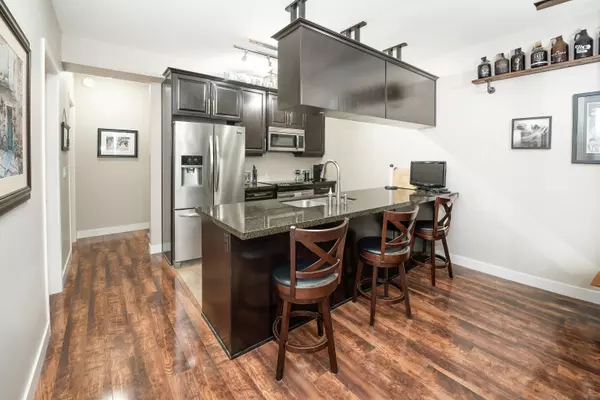 Maple Ridge, BC V2X 6P6,11887 Burnett ST #217