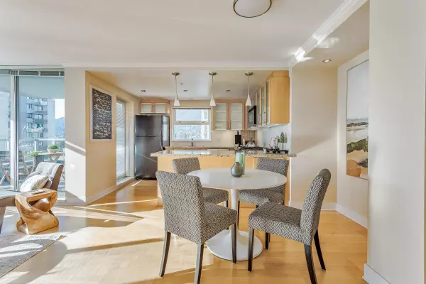 North Vancouver, BC V7M 3P4,121 W 16th ST #903