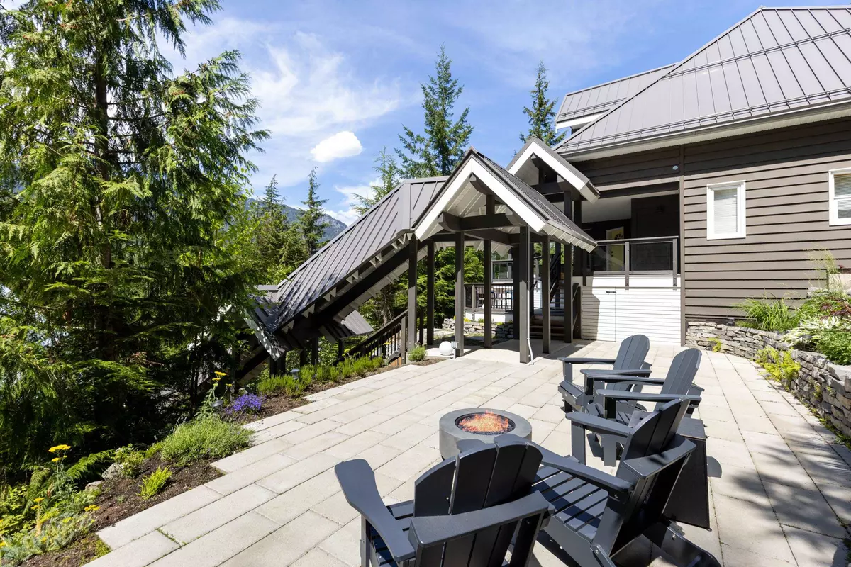 Whistler, BC V8E 0A8,2294 Brandywine WAY