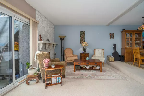 Richmond, BC V7A 1V6,10220 Dunoon DR #61