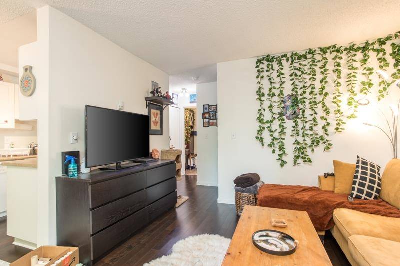 Vancouver, BC V5N 1R6,1365 E 7th AVE #105
