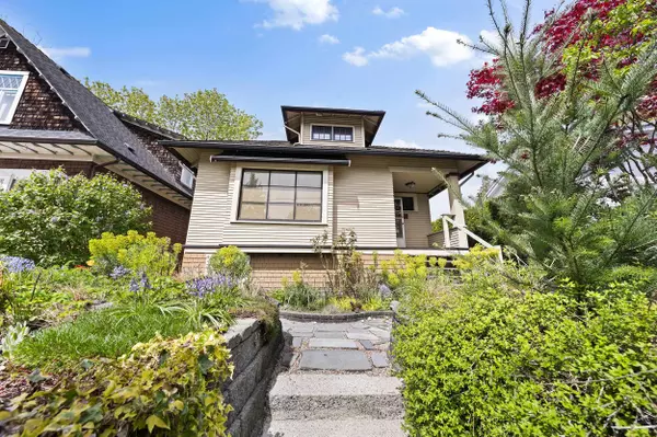 New Westminster, BC V3M 1Y4,1017 Fifth AVE