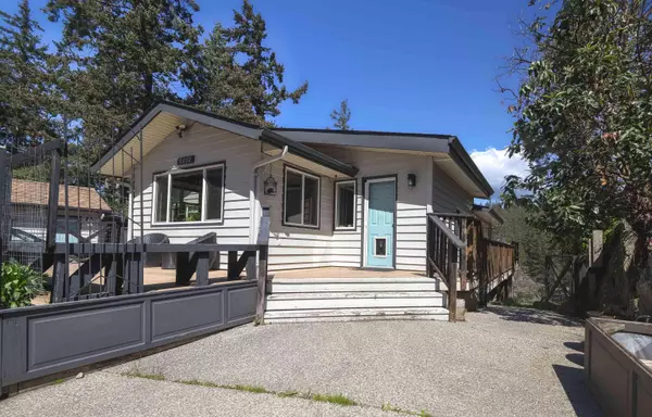 Halfmoon Bay, BC V0N 1Y2,5032 Sherman LN