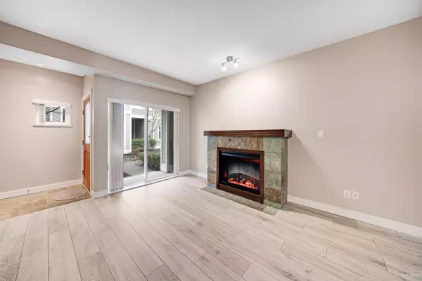 Burnaby, BC V5J 0A1,7388 Macpherson AVE #51