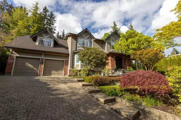 West Vancouver, BC V7S 3C3,4711 Westwood DR