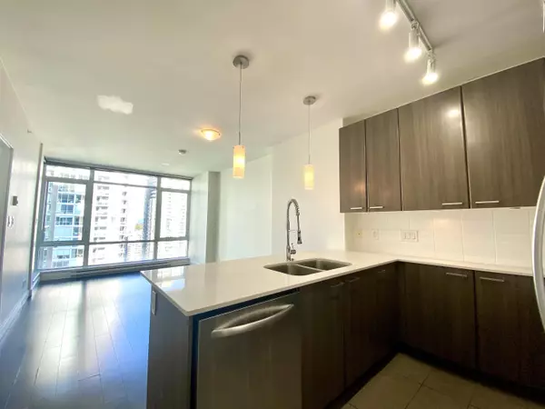 Coquitlam, BC V3B 0H9,2955 Atlantic AVE #2503