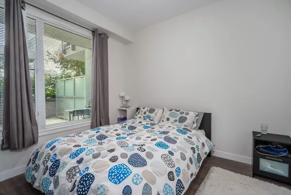 Surrey, BC V3R 0G8,10838 Whalley BLVD #117