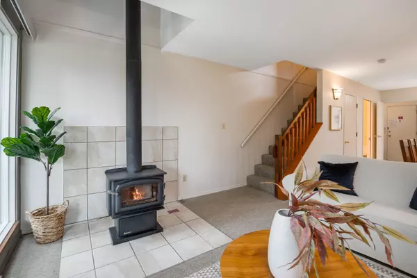 Whistler, BC V8E 0L8,2400 Cavendish WAY #50