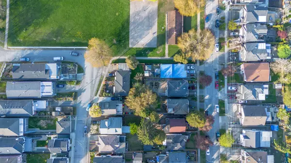 Vancouver, BC V5R 4C7,5311 Mckinnon ST