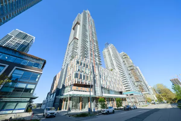 4458 Beresford ST #3204,  Burnaby,  BC V5H 0J1