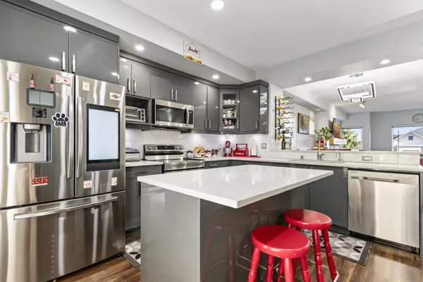 Surrey, BC V3S 8Z5,15065 58 AVE #7