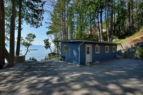 Halfmoon Bay, BC V0N 1Y2,11253 Sunshine Coast HWY #LOT B